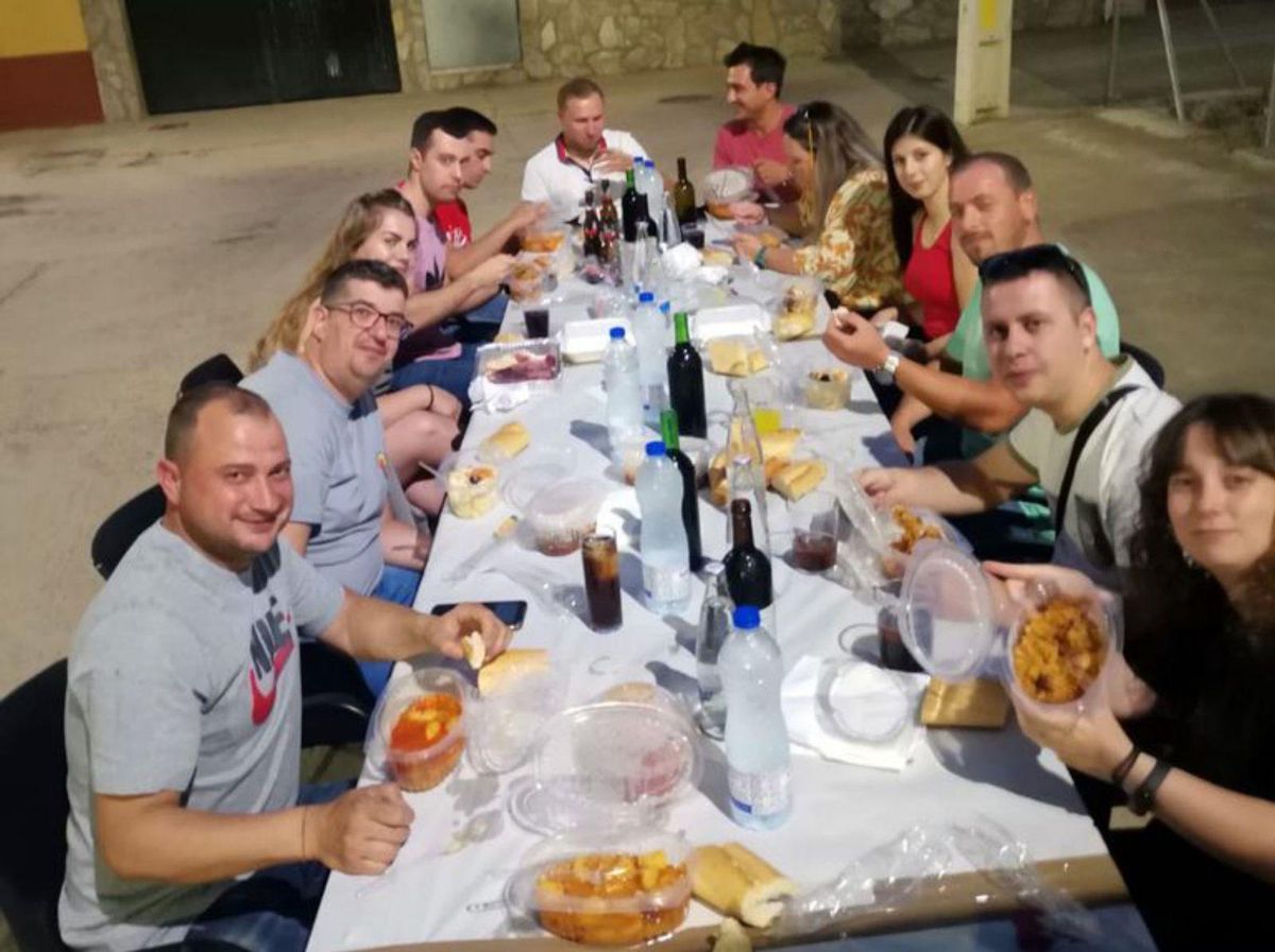 Encuentros y comidas para disfrutar con amigos. | E. P.