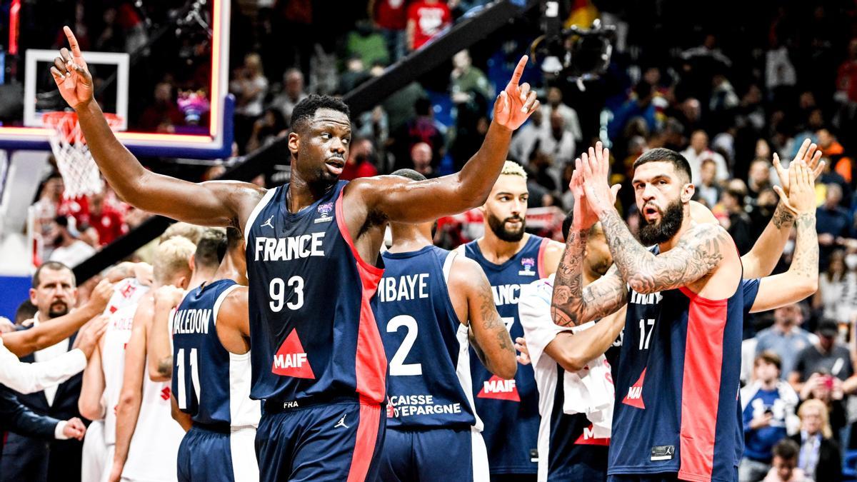 La selección francesa su cómodo pase a la final del Eurobasket.