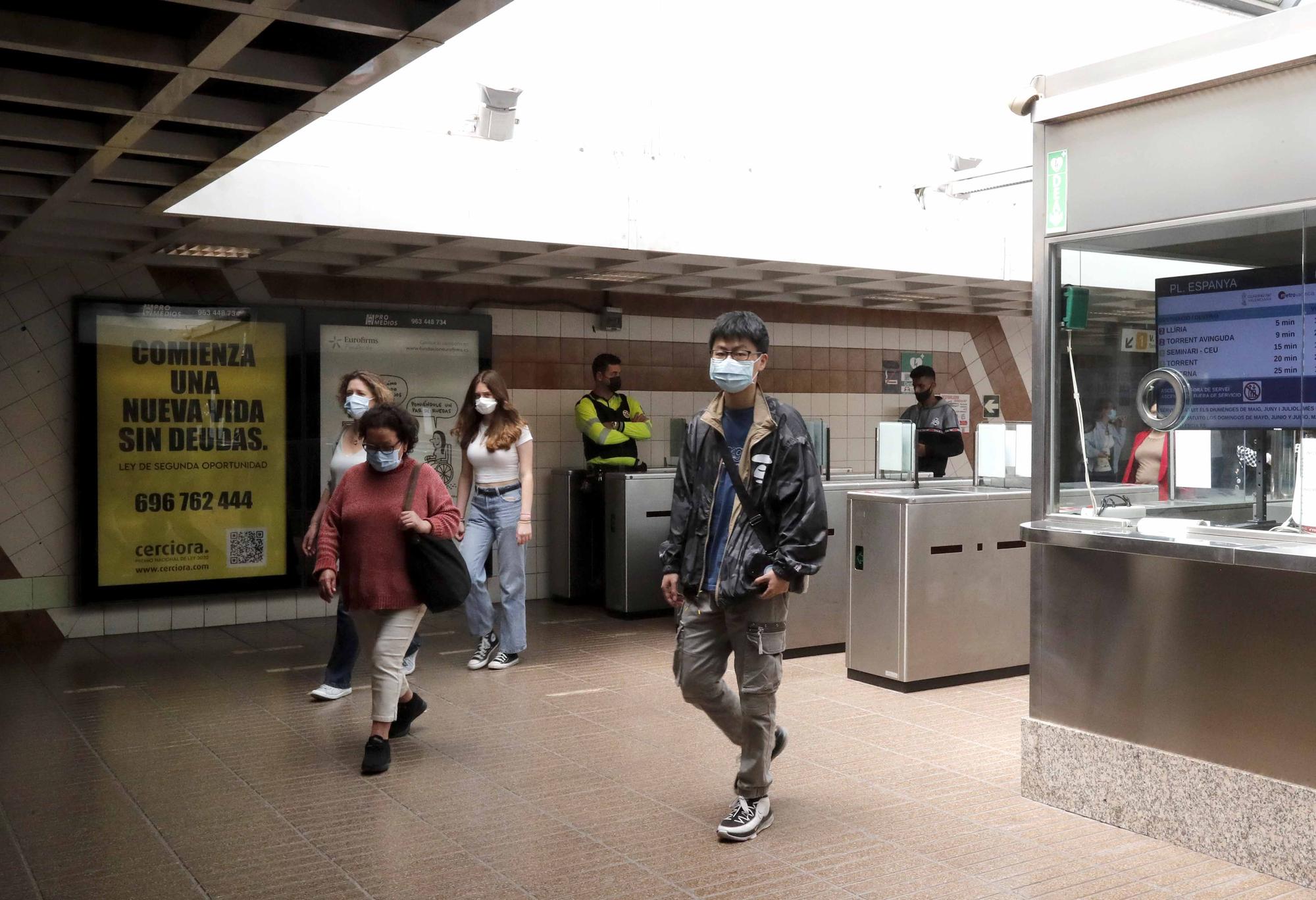 Primer domingo de servicio gratuito en Metrovalencia