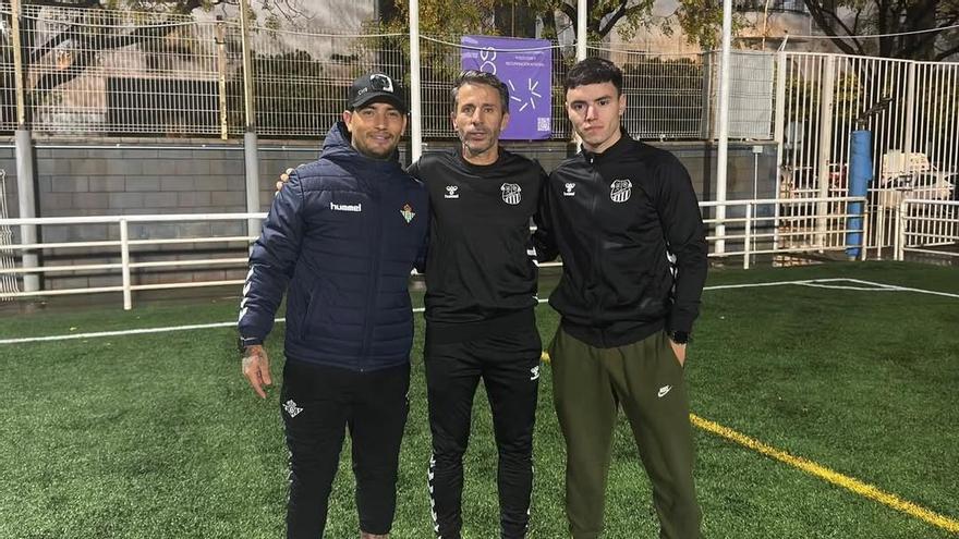 El Chimy Ávila da sus primeros pasos hacia los banquillos