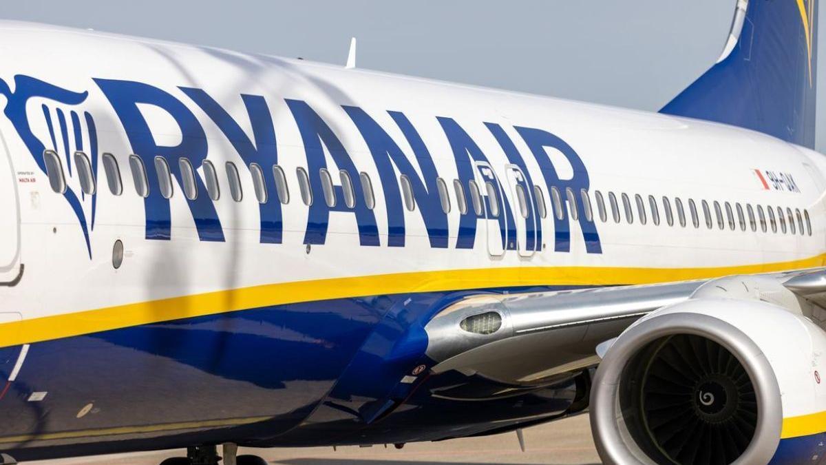Ryanair cambia de repente su norma de equipaje de mano estas son las novedadesf