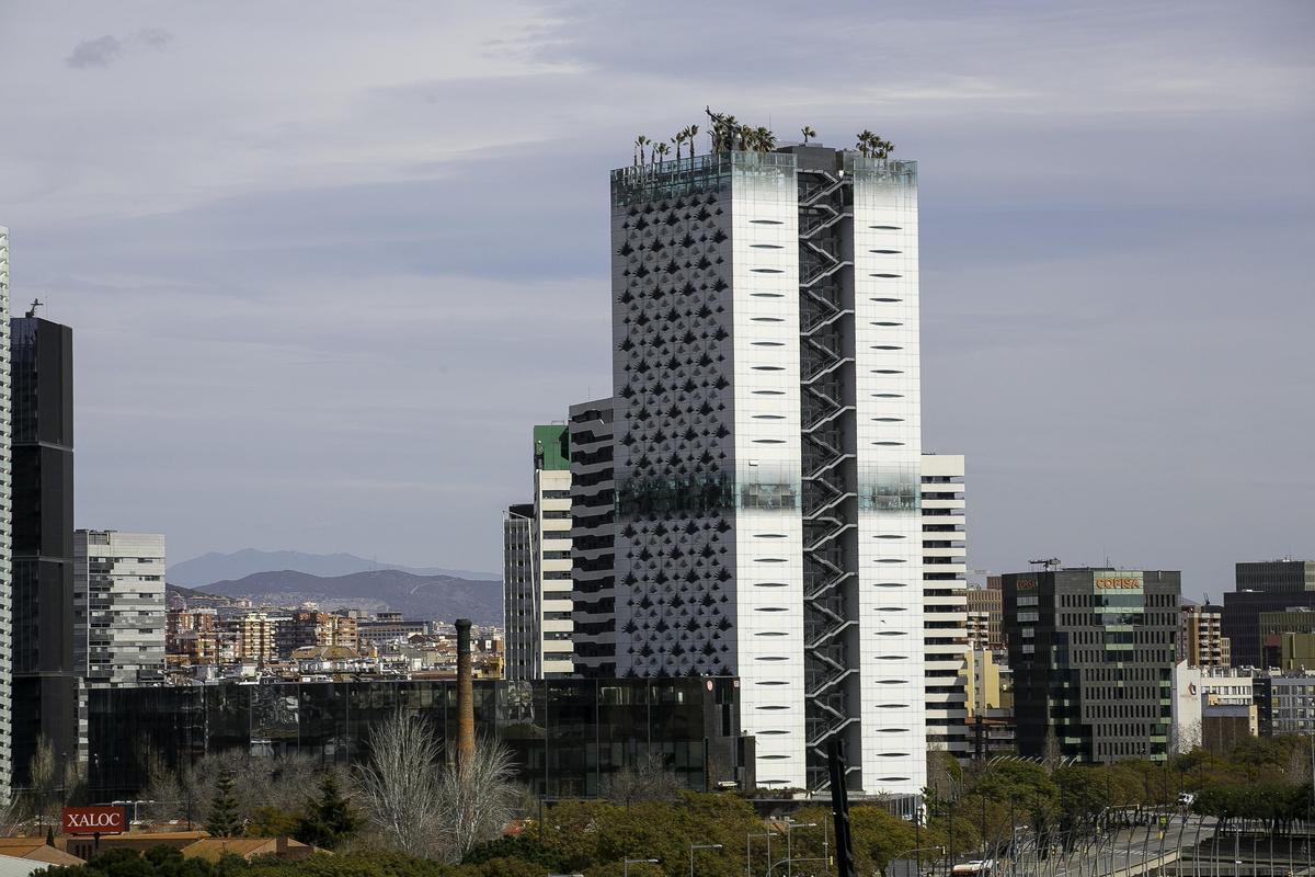 La milla Pritzker de LHospitalet: cuatro edificios de autores premiados se concentran en la misma avenida