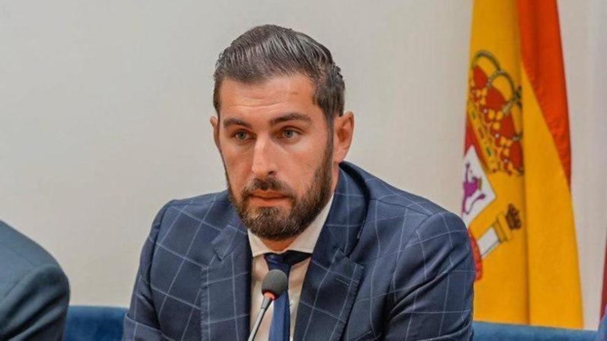 El vicepresidente de Vox en la Región de Murcia presenta su dimisión a López Miras