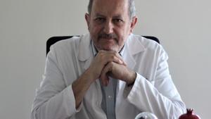 Nicolás Olea: "La meitat del món té la regla però d’això se n’obliden els mascles que regulen"