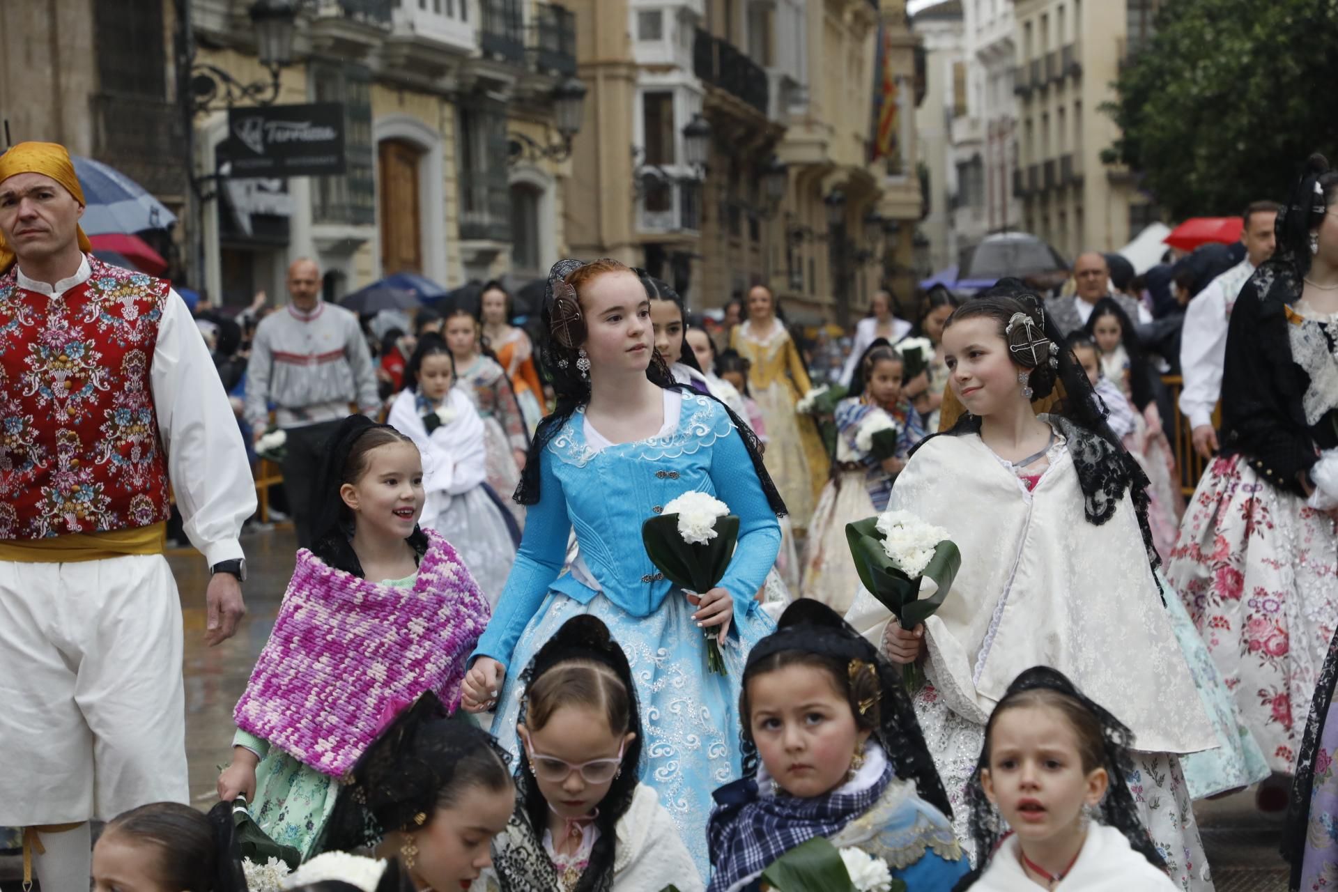 Búscate en el primer día de Ofrenda por la calle Quart (entre las 15.30 y las 17.00 horas)