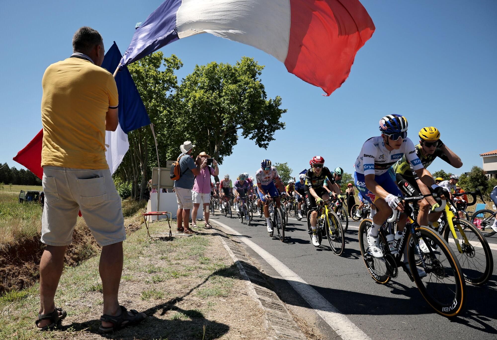 La etapa 16 del Tour de Francia, en imágenes.