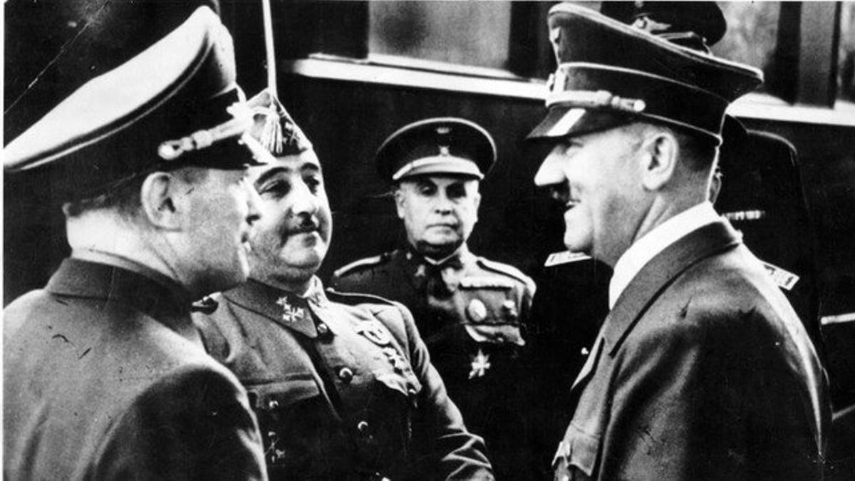 Entrevista entre Hitler (derecha) y Franco, en la estación de Hendaya, el 23 de octubre de 1940.