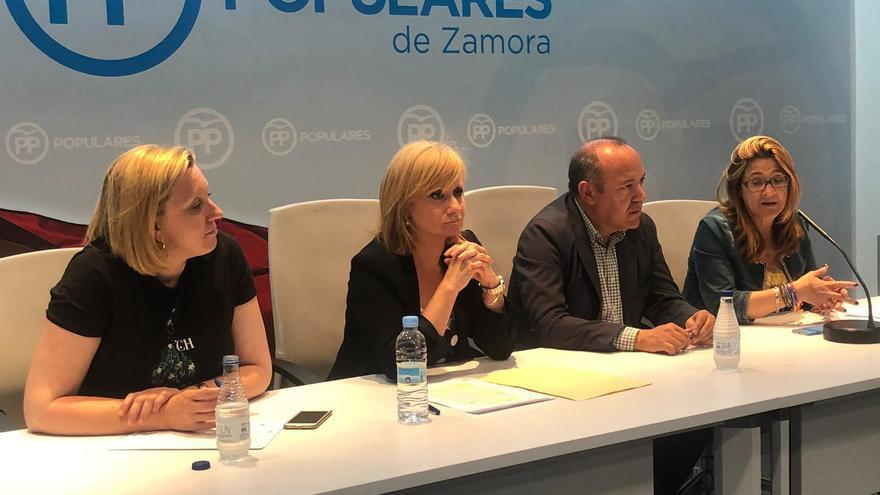 El PP encarga a Blanco, Prada y García diseñar la estrategia para las elecciones