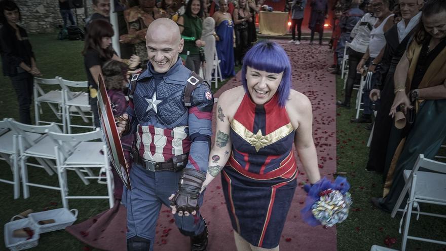 Mira les fotos del casament temàtic de Marvel a Sallent