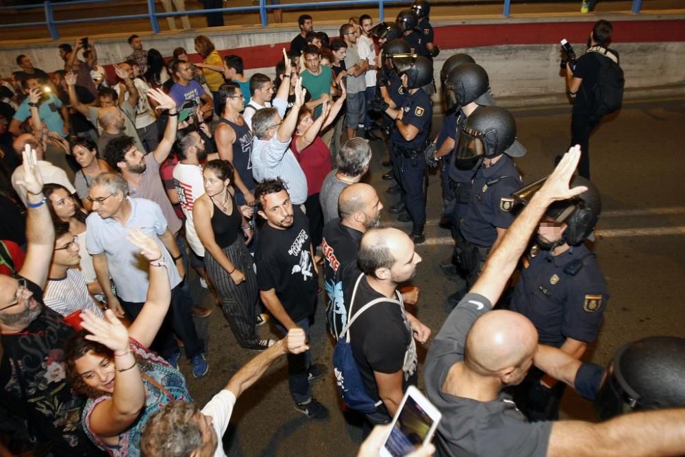 Tensión en El Rollo en el séptimo día de protestas por el soterramiento