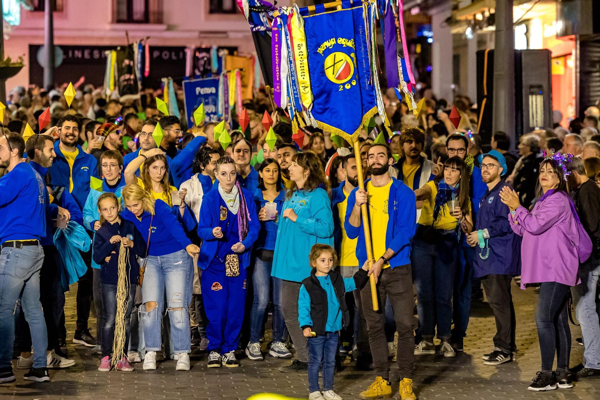 La Entrada de Peñas marca el inicio de las Fiestas Patronales de Benidorm