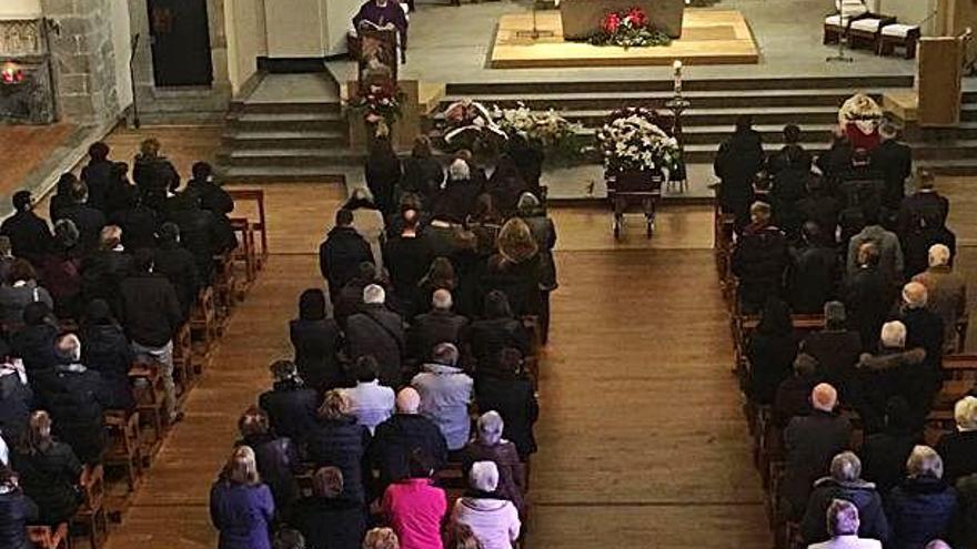 El funeral celebrat ahir al matí en memòria de Carrera