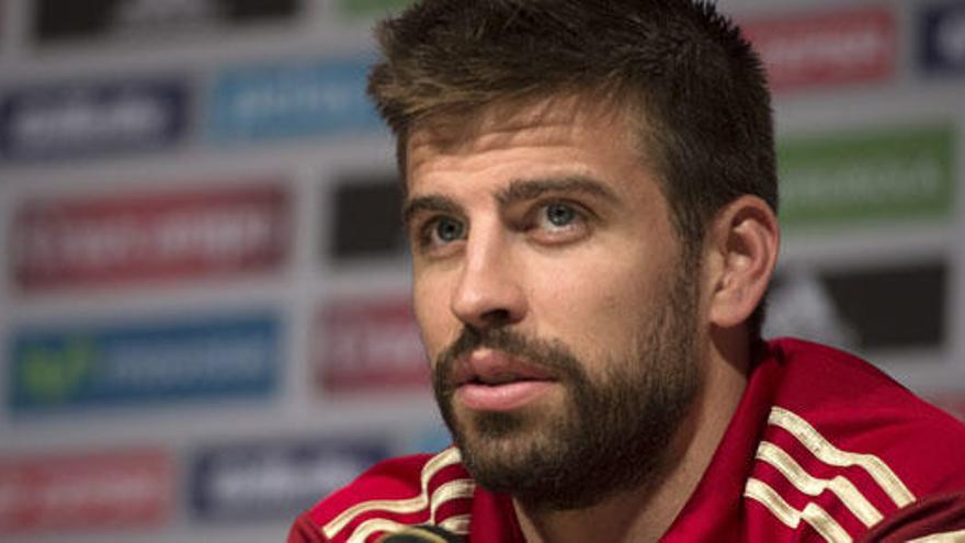 El defensa español Gerard Piqué