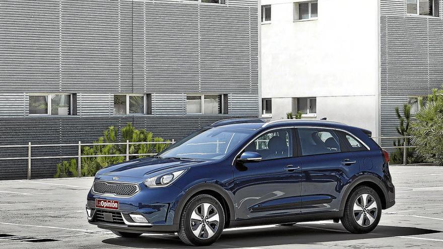 Interesa estar en una categoría (la de híbridos) cuyas ventas se han duplicado en Europa en los últimos 5 años; el Niro es la nueva apuesta de Kia tras el lanzamiento del Soul EV hace un par de años