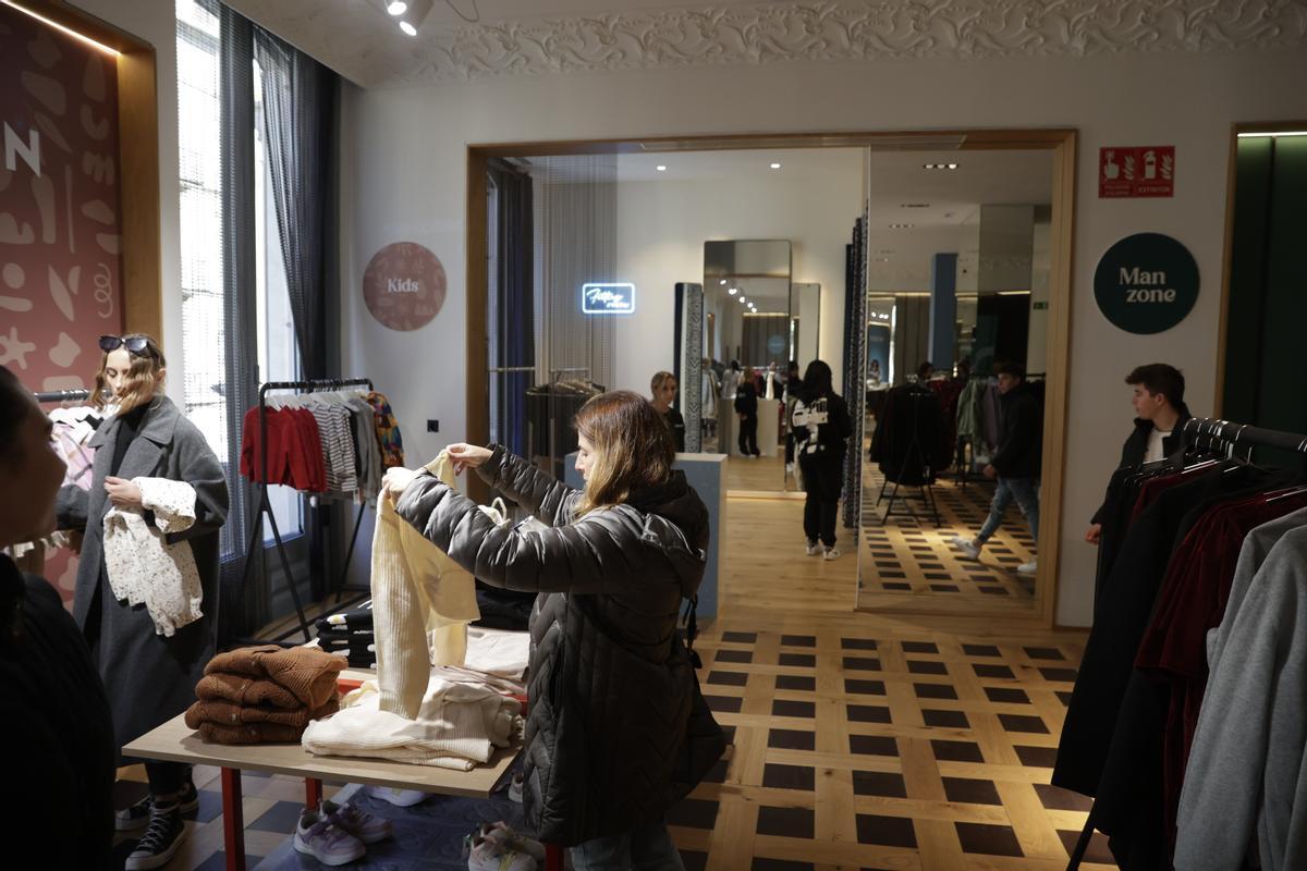 Shein abre pop-up store en Barcelona