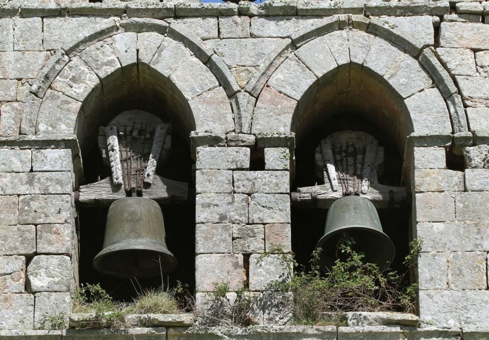 Iglesia románica de Quintanilla de la Bezosa