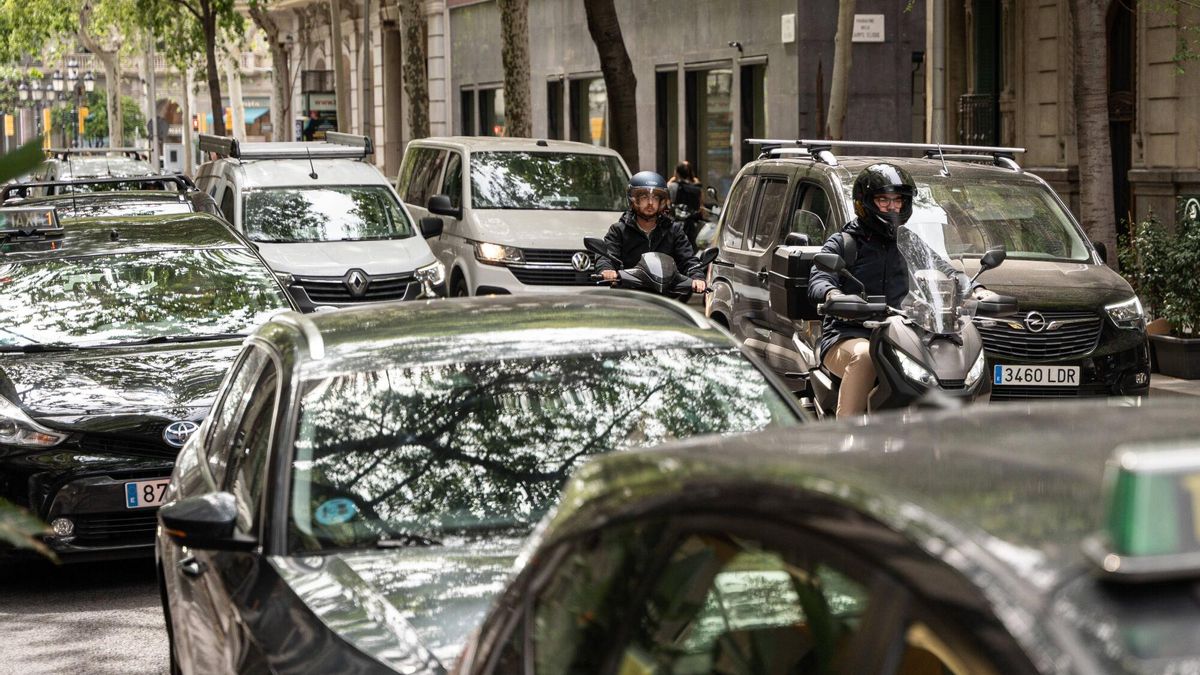 Este es el ránking de calles de Barcelona que concentran más tráfico: hasta 60.000 vehículos al día