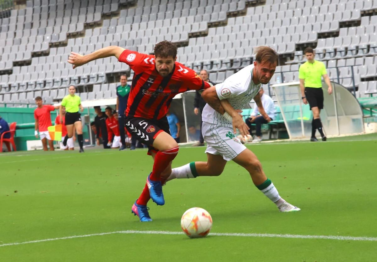 El Córdoba CF B en la final contra el Puente Genil, en imágenes