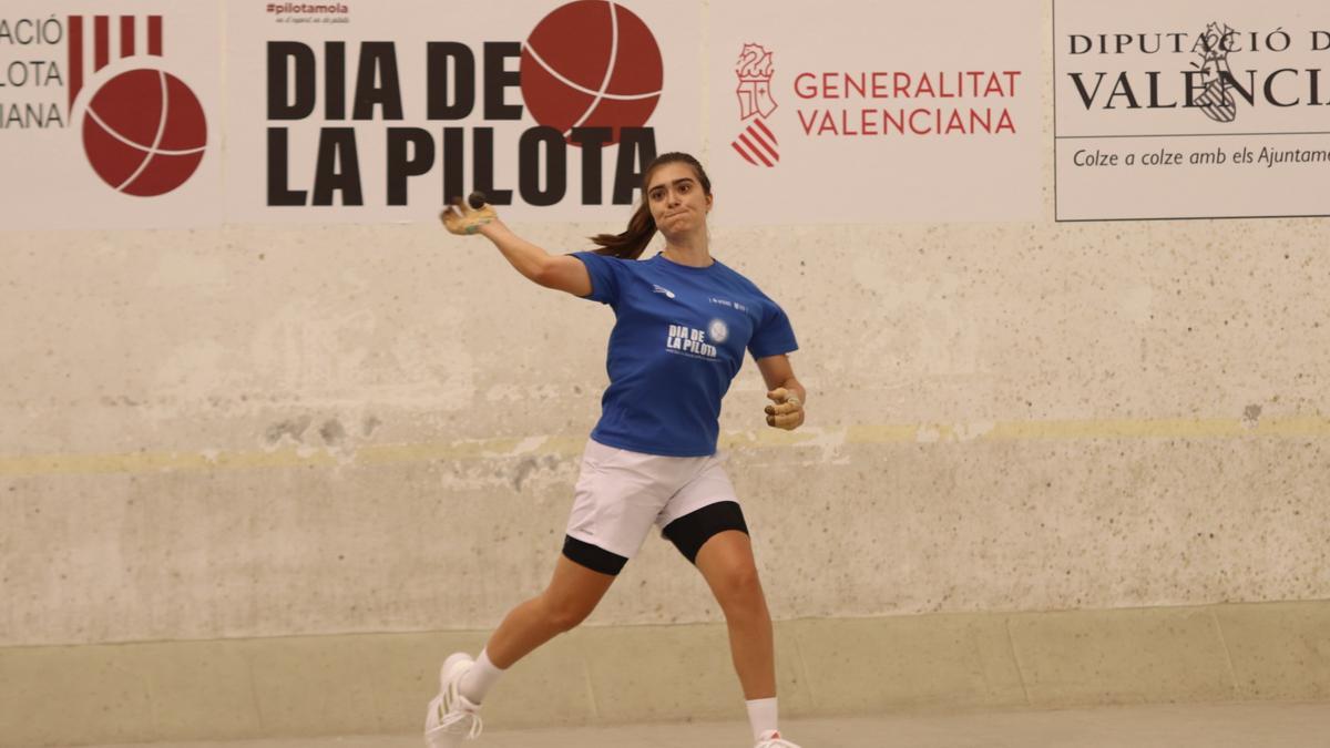 Ana de Beniparrell, campiona de la Supercopa de raspall femenina