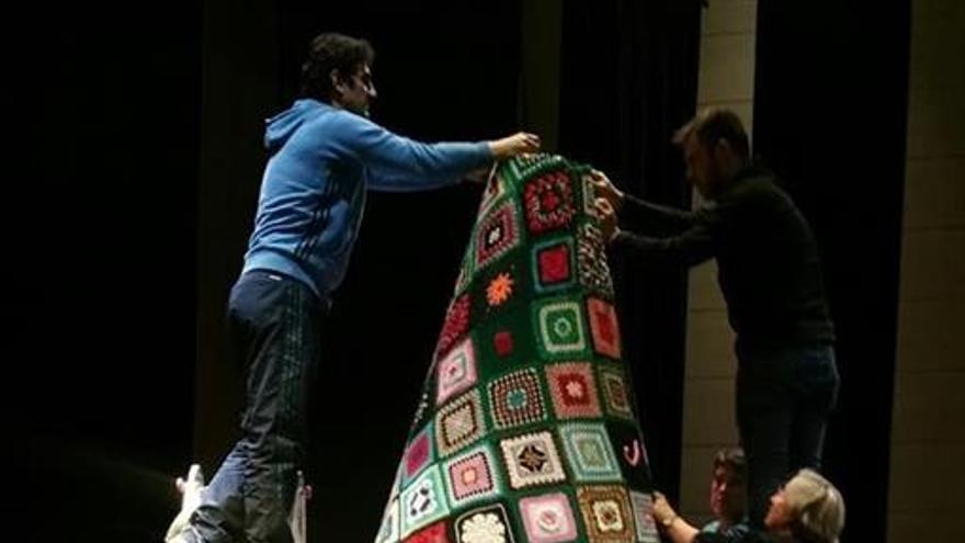 Un gran árbol de ganchillo presidirá la Navidad epilense