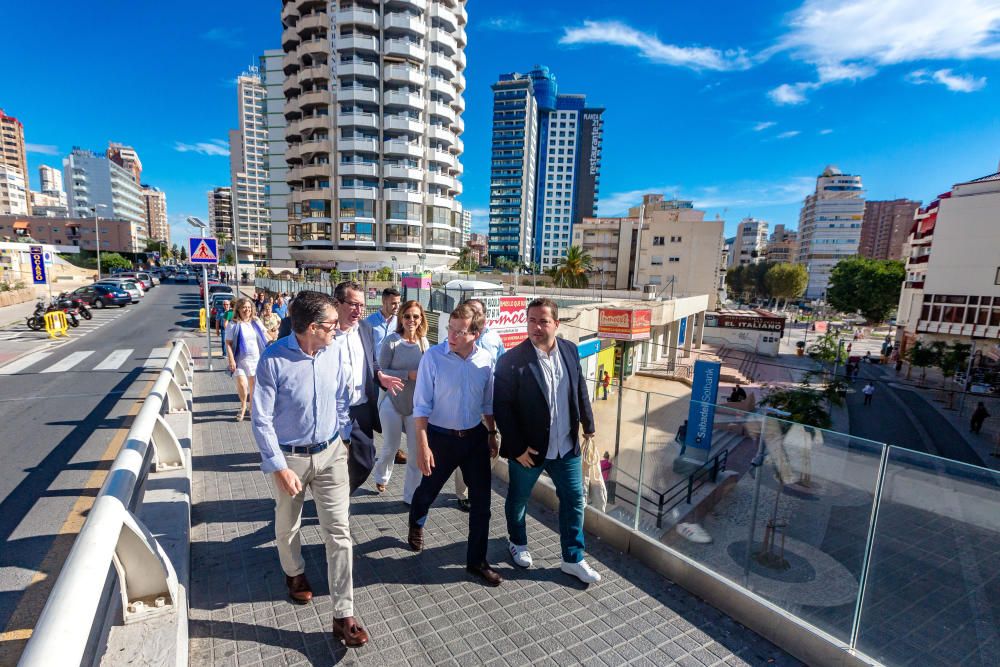 Campaña electoral: Isabel Bonig y el alcalde de Madrid, José Luis Martínez Almeida, visitan Benidorm