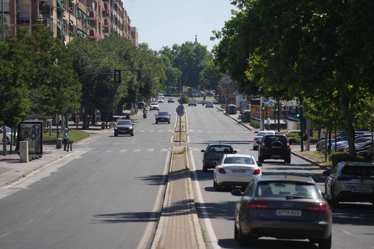 Córdoba. Foto de la avenida del Aeropuerto para el plan de asfaltado