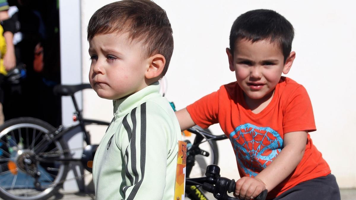 V Marcha Sobre Ruedas Contra el Cáncer Infantil de Monesterio V Marcha Sobre Ruedas Contra el Cáncer Infantil de Monesterio