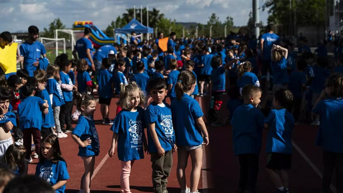 Gran fiesta de las escuelas municipales deportivas en Cáceres