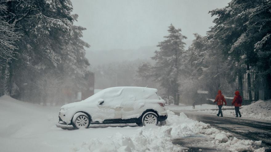 Estampa nevada en Manzaneda