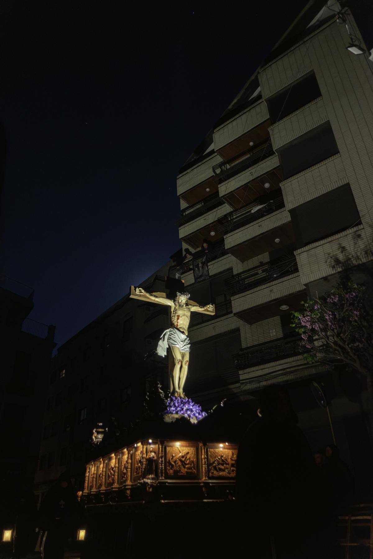 Orihuela se sume en el silencio Orihuela se sume en el silencio