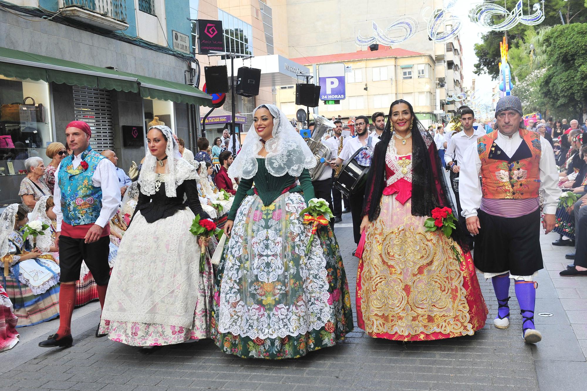 Ofrenda de Flores a los Santos Patronos de Elda