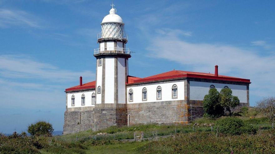 Bueu no renuncia a la musealización del faro de Ons cuando cese su actividad