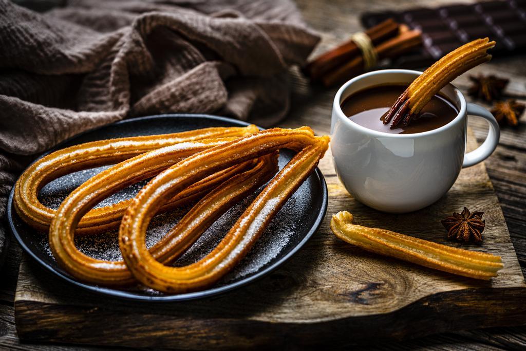 No hay mejor tradición que la de comer chocolate con churros.