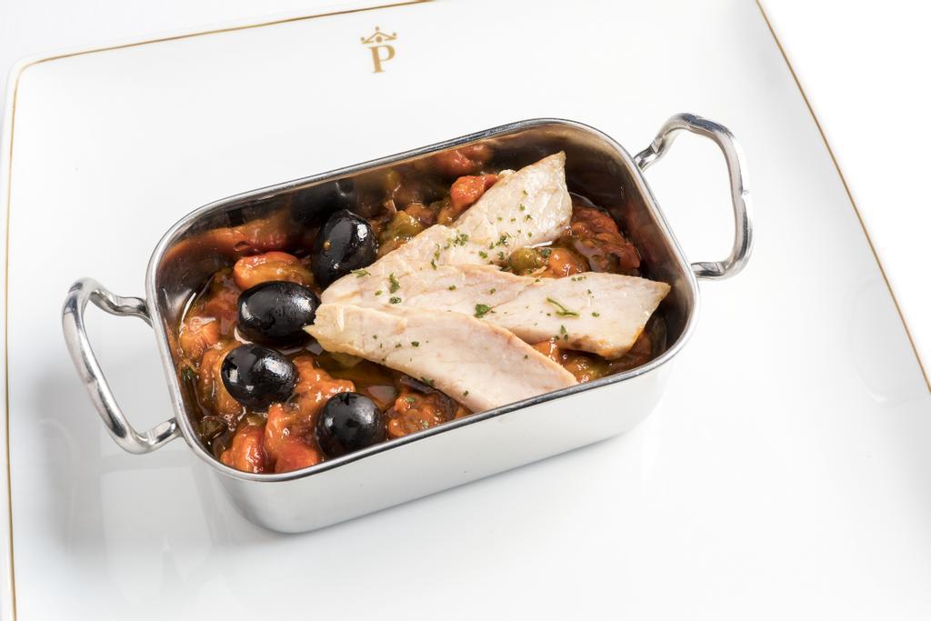 Asadillo manchego con ventresca, una exquisitez manchega en el Parador de Alarcón.