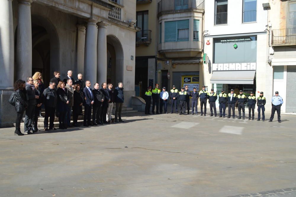 Figueres homenatja les dues víctimes dels Alps