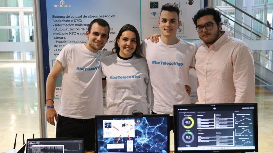 El Verbum acogió la exposiciónde proyectos de los alumnos. // Alba Villar