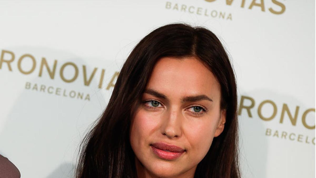 Irina Shayk en la presentación de la nueva colección de Pronovias.