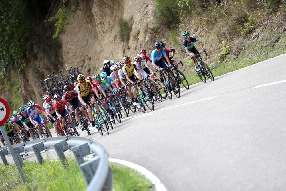 Fuglsang (Astana) ha ganado este lunes la decimosexta etapa de la Vuelta a España, disputada entre Pravia y el Alto de La Cubilla.