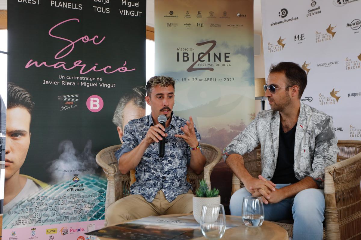 Miguel Vingut y Javier Riera hablan de su corto musical 'Sóc maricó'