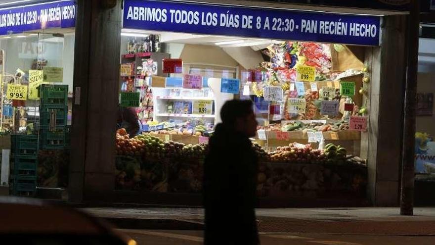 La frutería donde se produjo el robo, en La Cámara.