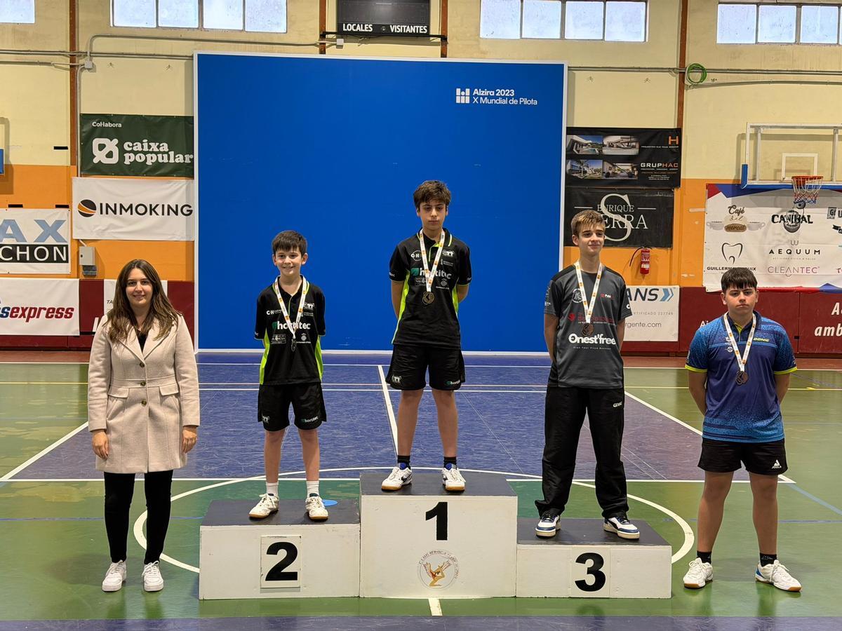 Pau Beneyto, en el tercer cajón del podio autonómico