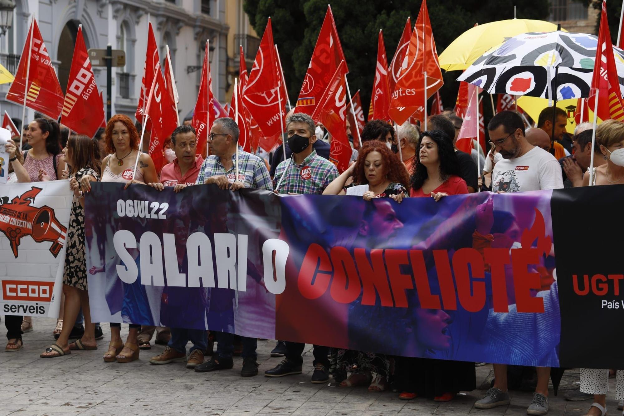 Protesta sindical ante la CEV