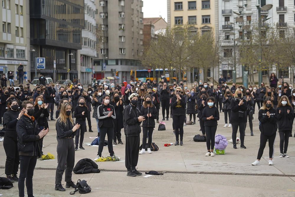 Les escoles de dansa ballen en contra del tancament