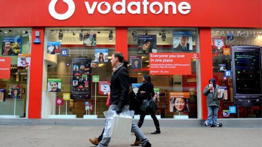 Vodafone cambia de política y vuelve a dar móviles