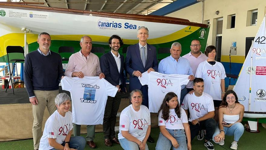 El Colegio de Gestores Administrativos de Las Palmas se une a la familia del Villa de Teror