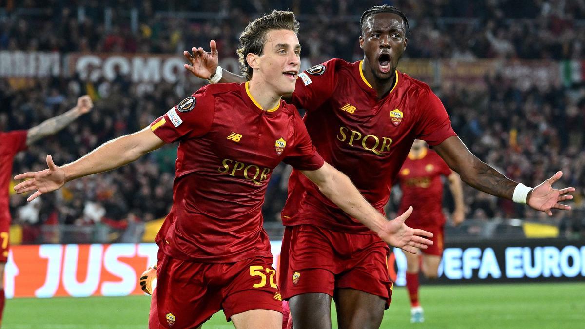 Resumen, goles y highlights del Roma 1 - 0 Bayer Leverkusen de la ida de semifinales de la Europa League