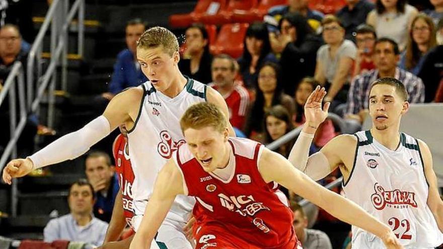 Marius Grigonis deixa Manresa per anar-se&#039;n a Tenerife