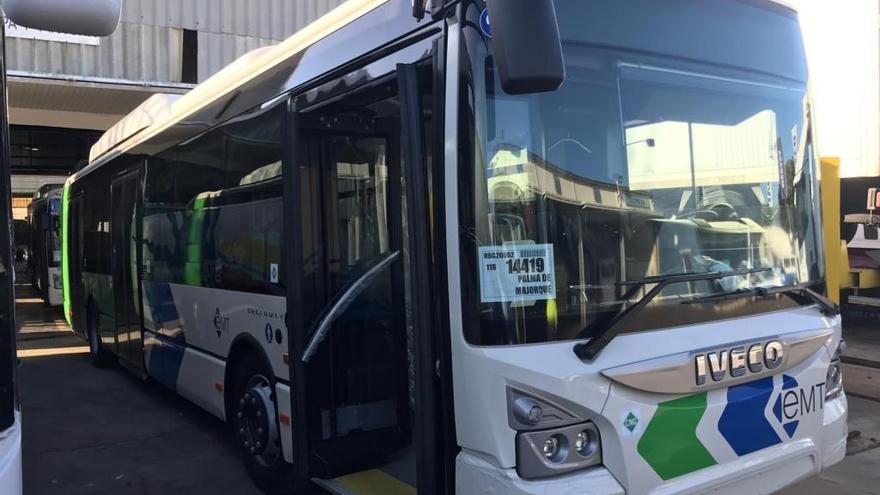 La segunda unidad de los nuevos autobuses.