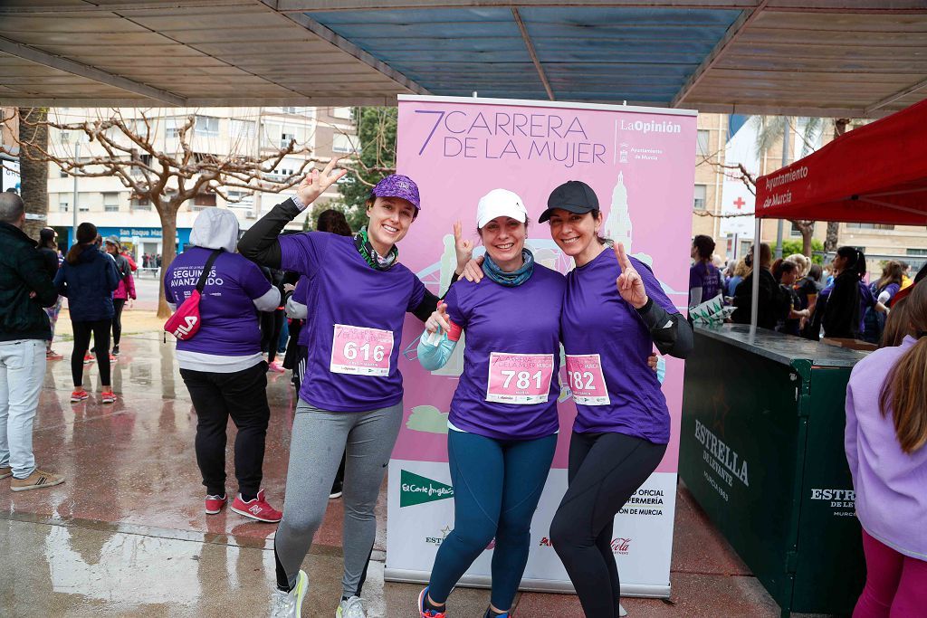 Carrera de la Mujer Murcia 2022: las participantes posan en el photocall