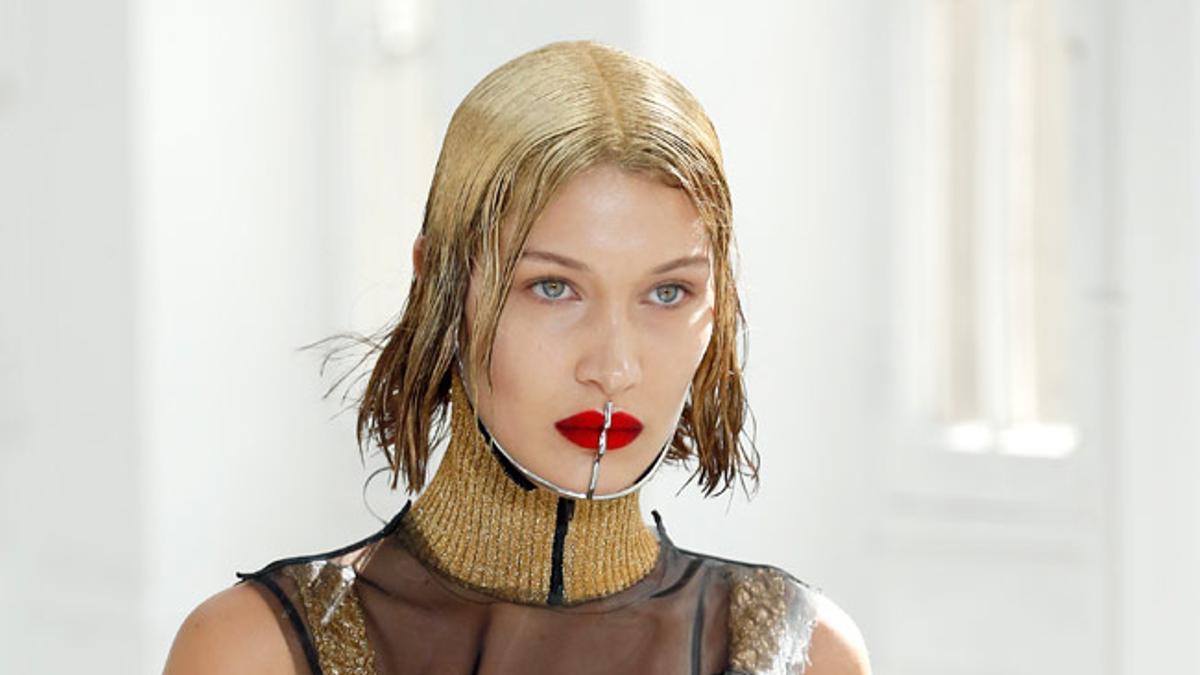 Qué utilizar para lograr el look de Bella Hadid para Maison Margiela